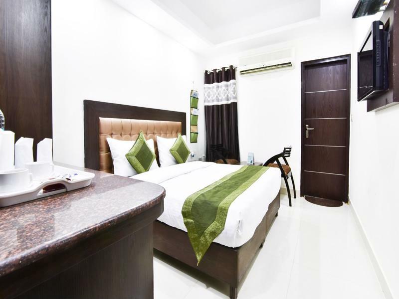 Hotel Treebo Mehar Castle Delhi  Exterior foto